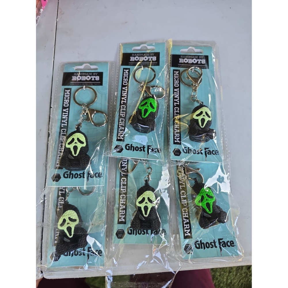 Handmade by Robots Keychains Ghost Face New Lot Of 6 Micro Vinyl Clip Charm